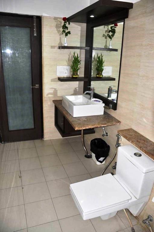 Hotel Aashish Jaipur Buitenkant foto